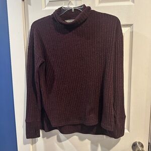 Athleta Wine & Black Heathered Loose Fit Turtleneck Sweater size Medium